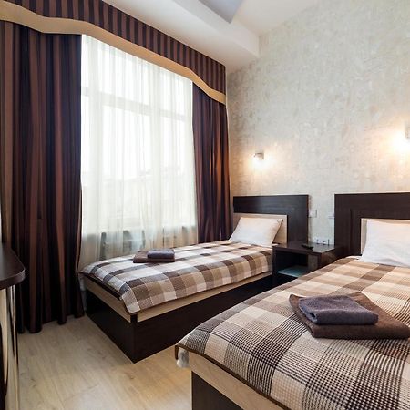 Snooker Hotel Lviv Eksteriør billede
