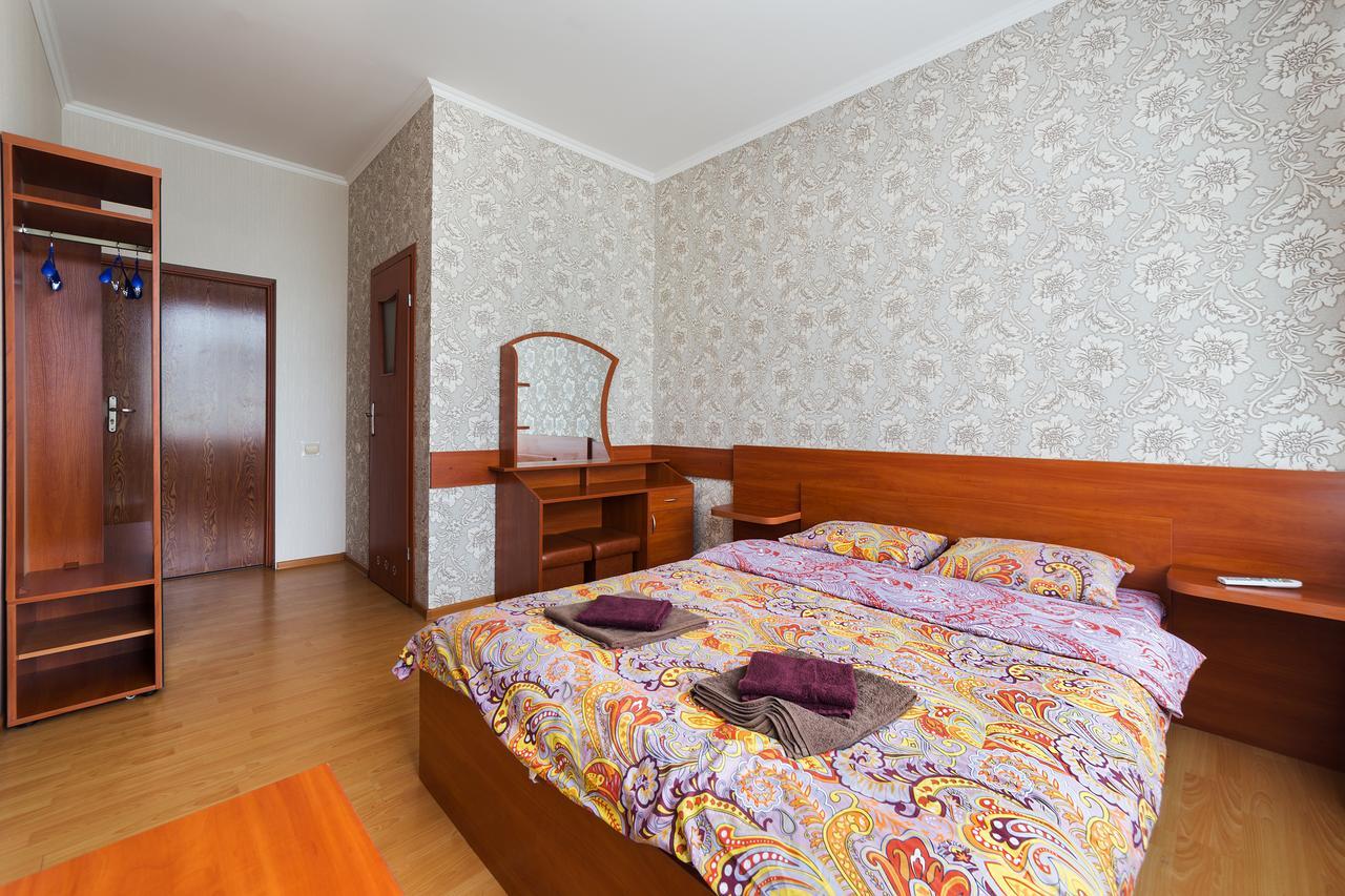 Snooker Hotel Lviv Eksteriør billede