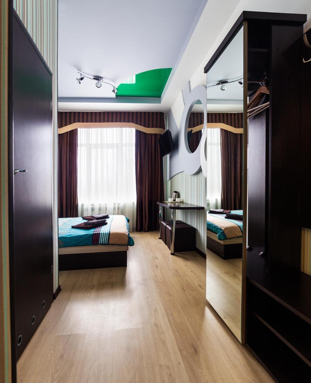 Snooker Hotel Lviv Eksteriør billede
