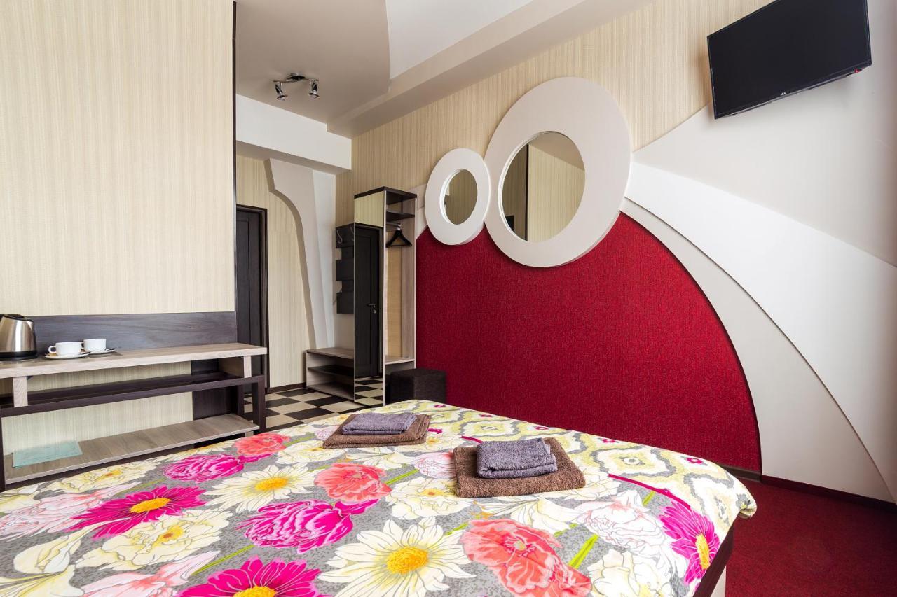 Snooker Hotel Lviv Eksteriør billede